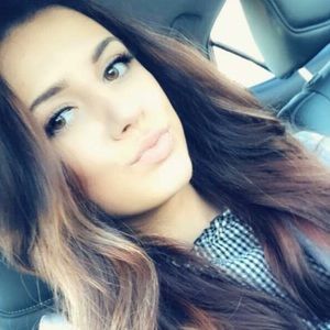 Meet your Posher, Lamija